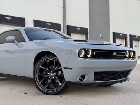 2020 Dodge Challenger SXT