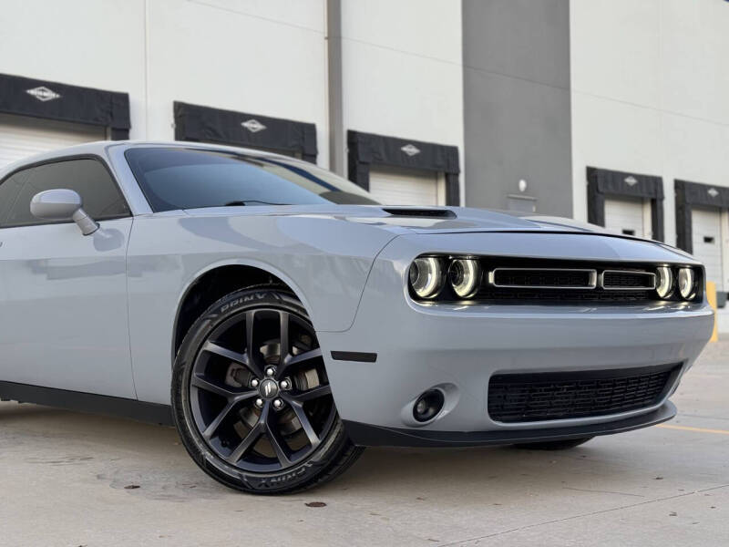 2020 Dodge Challenger SXT