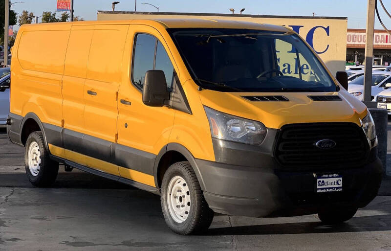 2016 Ford Transit Base photo 4