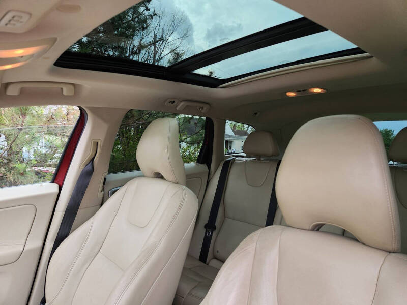 2015 Volvo XC60 T5 Drive-E Premier