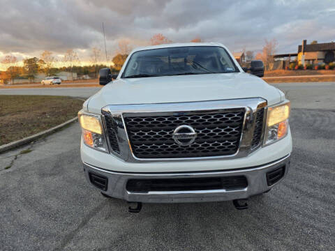 2018 Nissan Titan XD SV