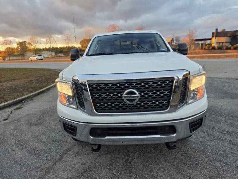 2018 Nissan Titan XD SV