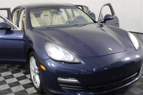 2011 Porsche Panamera