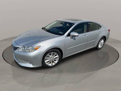 2013 Lexus ES 300h