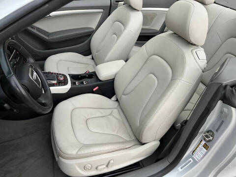 2010 Audi A5 2.0T quattro Premium Plus