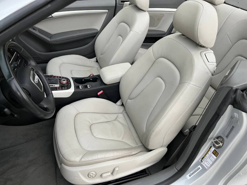 2010 Audi A5 2.0T quattro Premium Plus