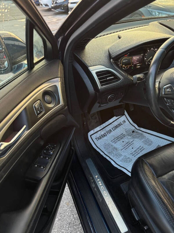2017 Lincoln MKZ Select