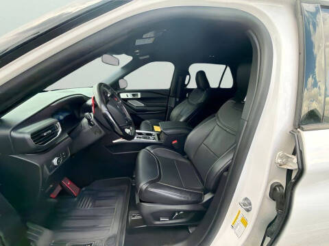 2020 Ford Explorer ST