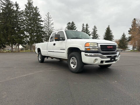 2004 GMC Sierra 2500HD for sale at Lake Shore Auto Mall in Williamson NY