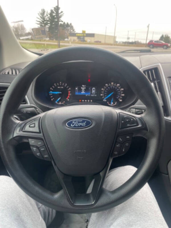 2019 Ford Edge SE