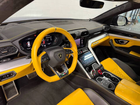 2019 Lamborghini Urus