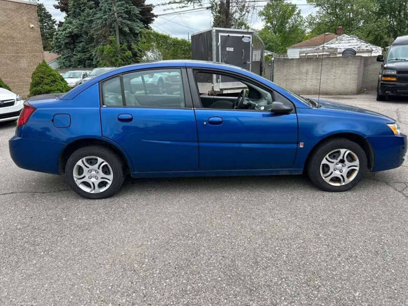 2005 Saturn Ion 2