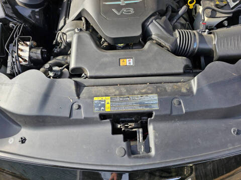 2005 Ford Thunderbird Deluxe