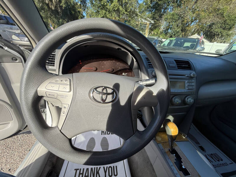 2007 Toyota Camry LE