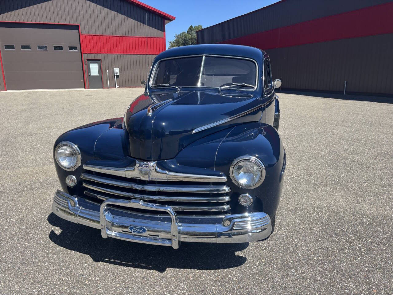 1946 Ford Super Deluxe 12