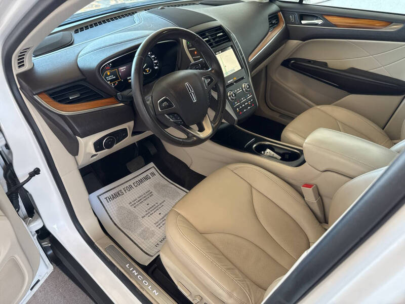 2019 Lincoln MKC Select