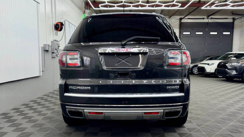 2014 GMC Acadia Denali