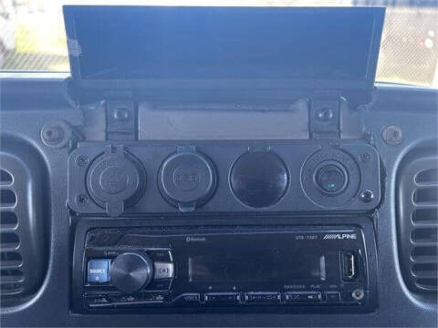 2007 Freightliner M2 106