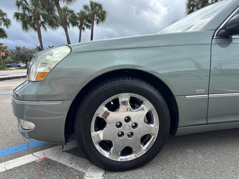 2003 Lexus LS 430