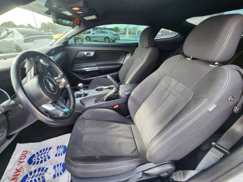2019 Ford Mustang