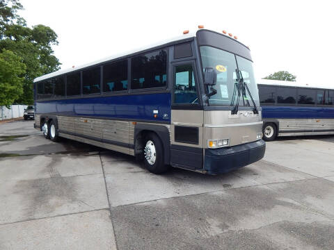 2006 Motor Coach Industries D4000