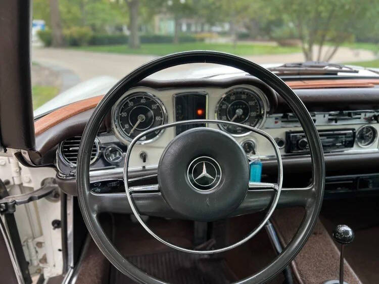 1971 Mercedes-Benz 280-Class