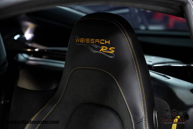 2023 Porsche 718 Cayman GT4 RS