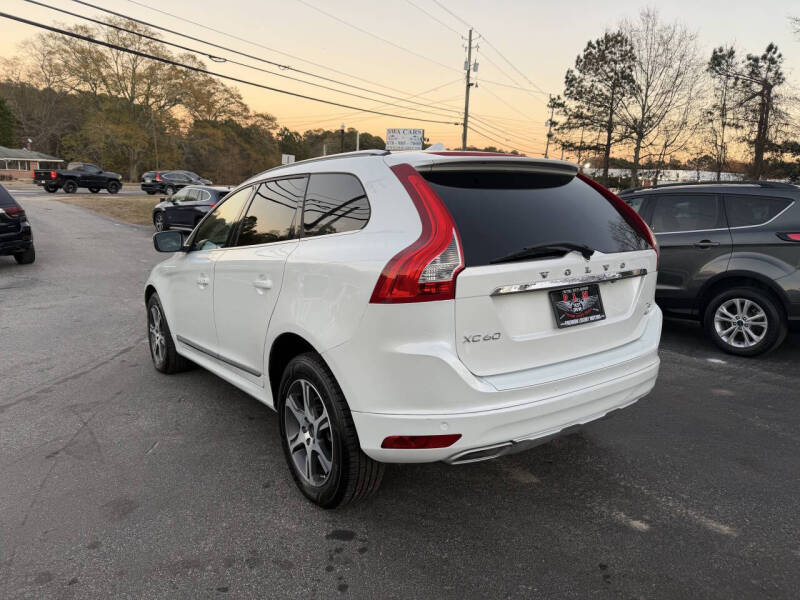 2015 Volvo XC60 T6 Platinum