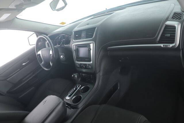 2015 GMC Acadia SLE-2