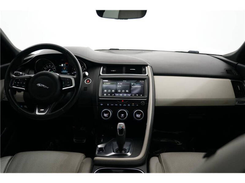 2020 Jaguar E-PACE P300 R-Dynamic S