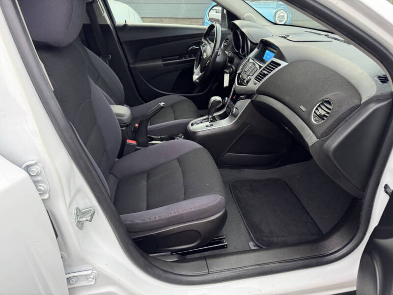 2013 Chevrolet Cruze 1LT Auto