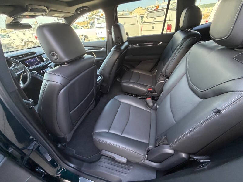 2025 Cadillac XT6 Premium Luxury