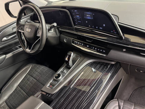 2023 Cadillac Escalade-V ESV