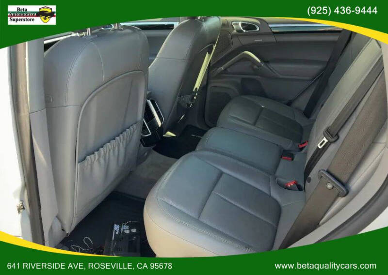 2014 Porsche Cayenne S