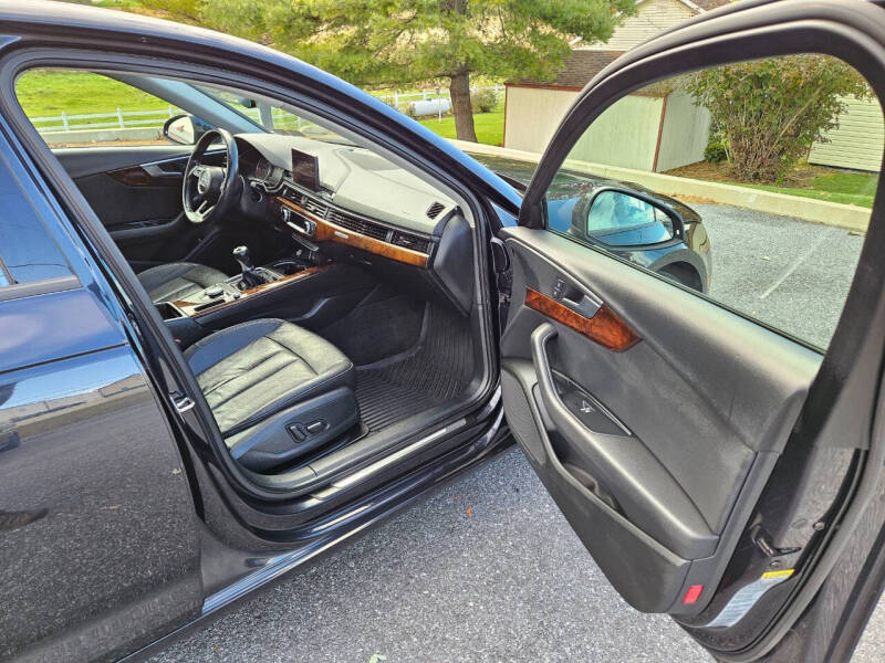 2017 Audi A4 2.0T quattro Premium