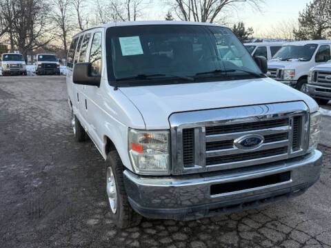 2012 Ford E-Series E-350 SD XL