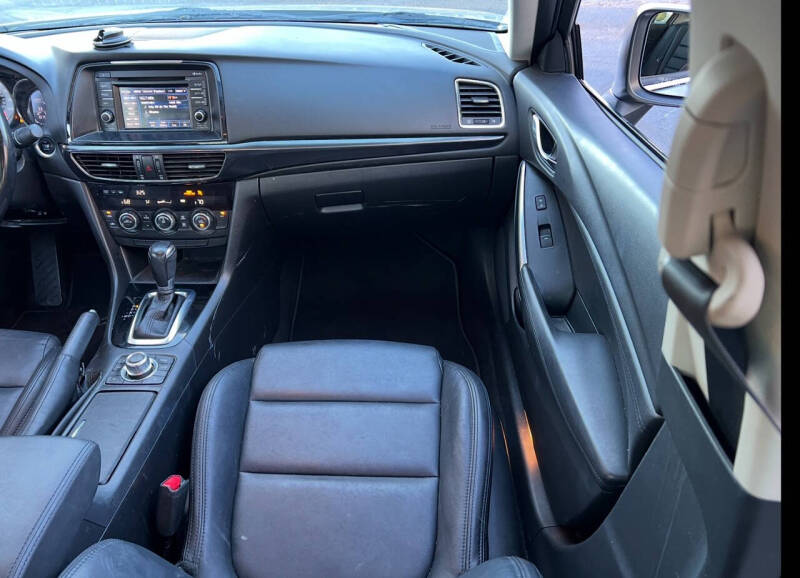 2015 Mazda MAZDA6 i Touring