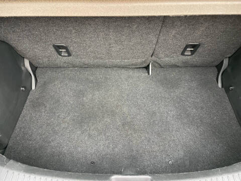 2011 Mazda MAZDA2 Touring