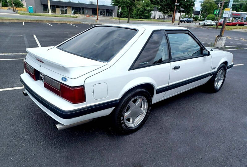 1990 Ford Mustang LX