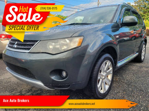 2008 Mitsubishi Outlander for sale at Ace Auto Brokers in Charlotte NC