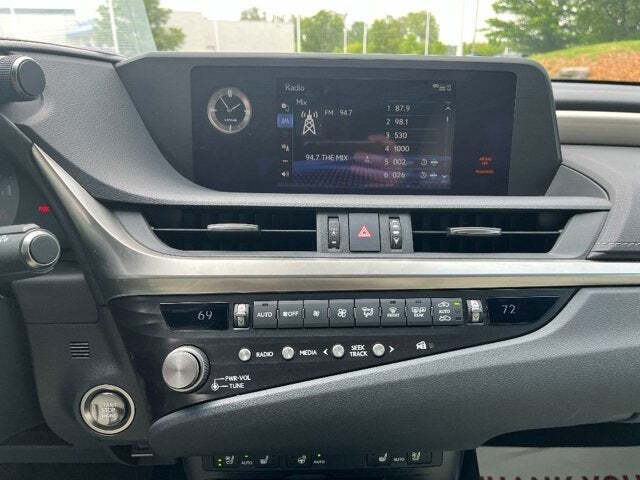 2021 Lexus ES 350 25
