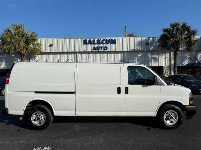 2023 GMC Savana 2500