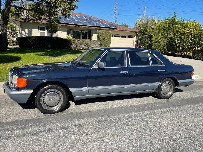 1986 Mercedes-Benz 560-Class 560 SEL