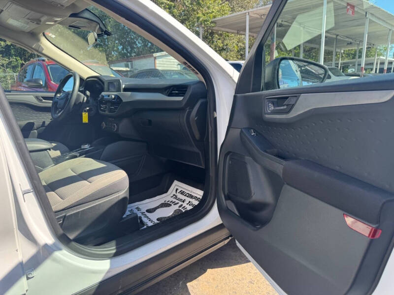 2020 Ford Escape S