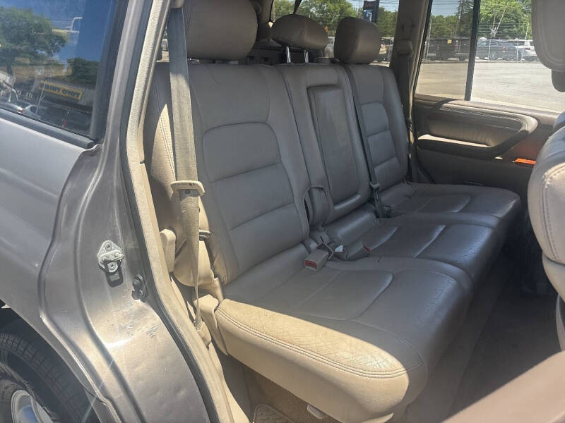2000 Lexus LX 470