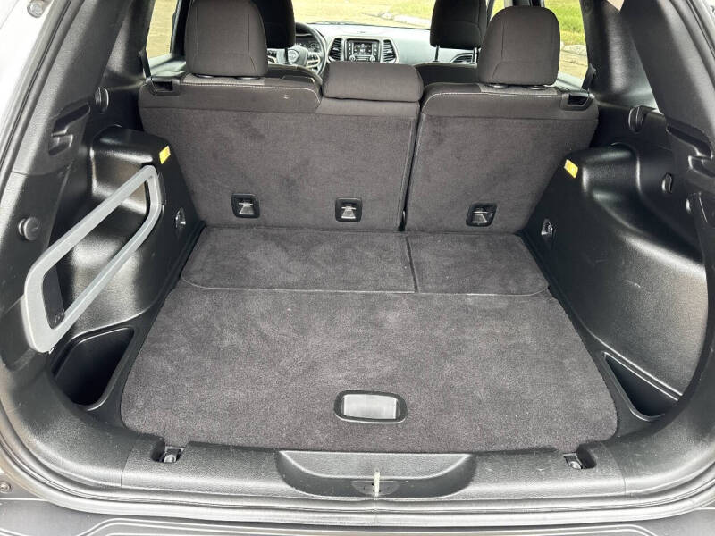 2018 Jeep Cherokee Latitude