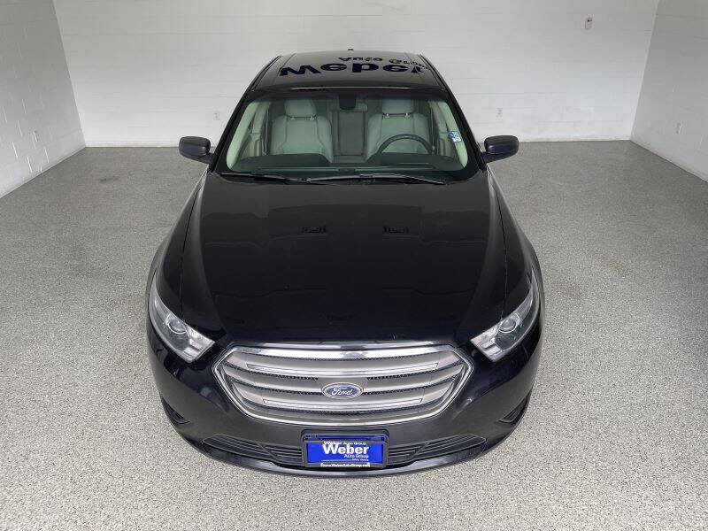 2019 Ford Taurus SE