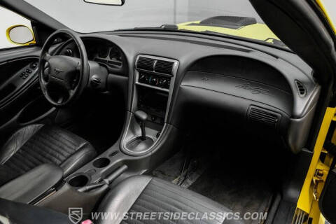 2003 Ford Mustang Mach 1 Premium