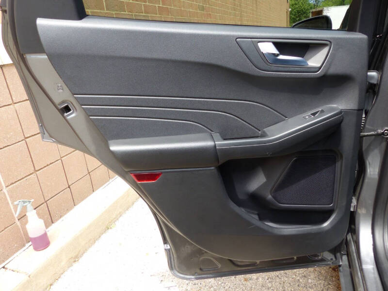 2023 Ford Escape ST-Line