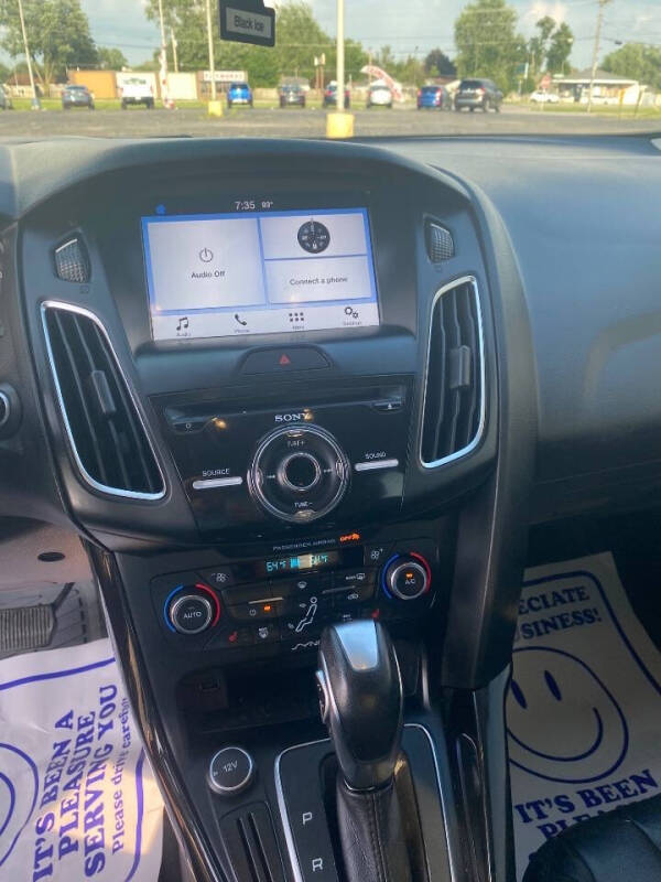 2016 Ford Focus Titanium